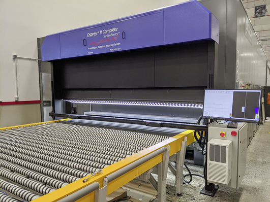 Heute fordern Glasverarbeiter, dass die eingesetzten Scanner neben den Aniso­tropien auch die Verzerrungen im Glas messen sollen.