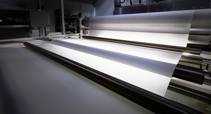 Bei den Strato Folien von Satinal handelt es sich um EVA-Glas-Zwischenlagen aus italienischer Produktion. 