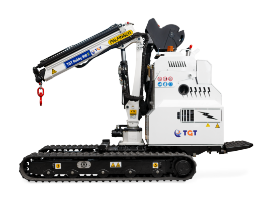 Der  TGT Robby 900 S „Ecoline“ mit Raupen verfügt über einen neuartigen Elektroantrieb für Arbeiten in  Gebäuden,  wo eine emissionsfreie Montage gefordert wird.