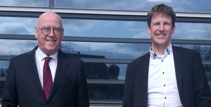 Die Geschäftsführer von Frerichs Glas Reinhard Cordes (l.) und Dr. Jan Wennemer