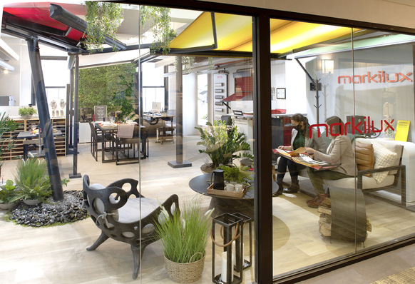 Im Herbst 2019 ist die amerikanische Niederlassung in das „New York Design Center“ in Manhattan gezogen. Das Unternehmen erhofft sich, von hier aus seine Marke bei Fach- und Endkunden bekannt zu machen, sobald sich die Lage der Pandemie etwas entspannt hat.