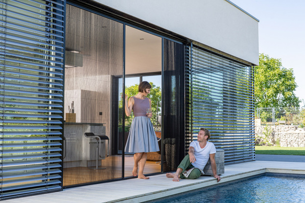 Schiebetüren sind ideal für Terrassen- oder Wintergartentüren.