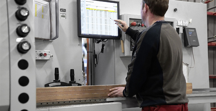 Die papierlose Fertigung mit Klaes e-prod wächst auch im Holz-Fensterbau, auch weil es immer mehr ­Chip-Varianten gibt und deren Preise immer interessanter werden.