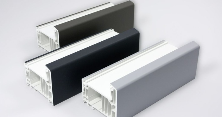 Die Farben der Fensteroberflächen haben einen entscheidenden EInfluss auf die Oberflächentemperaturen.