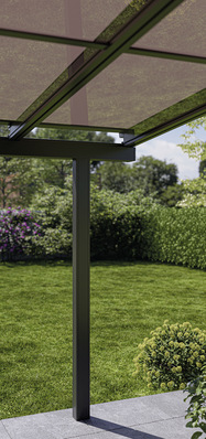 Zip-Tuchführung und Ausgleichsfedertechnik halten das Markisentuch straff und perfekt in Form.