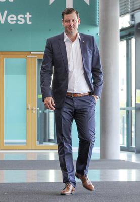 Sebastian Schmid verantwortet als Abteilungsleiter Technologie der Messe Stuttgart auch die Weltleitmesse R+T die vom 21. bis 25. Februar 2022 stattfindet.