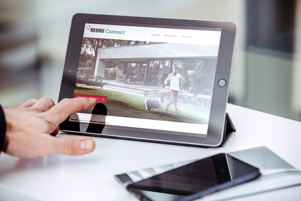 Die neue digitale Plattform Rehau Connect dient zur einfachen Neukundengewinnung.