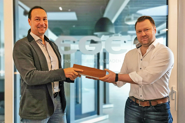 Axel Schick hat die Produktionsleitung bei der EGE GmbH in Verl von Markus Brunner übernommen, der innerhalb des Unternehmens in den Großkundenvertrieb wechselt.