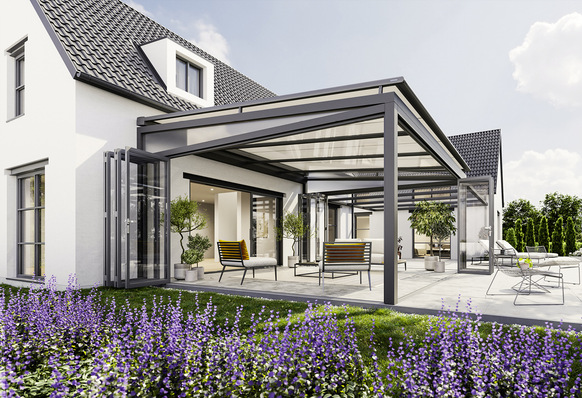 Der kubische Look dominiert bei der neuen Winter­gartenmarkise markilux 7800.