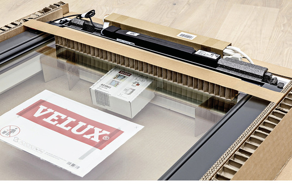90 Prozent der Velux Dachfenster werden nun in vollkommen plastikfreien Verpackungen geliefert.