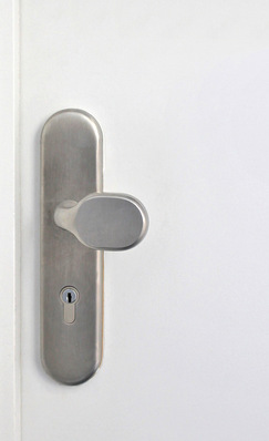 Der richtige Schutzbeschlag bietet eine gute Sicherung gegen Einbruchsversuche.