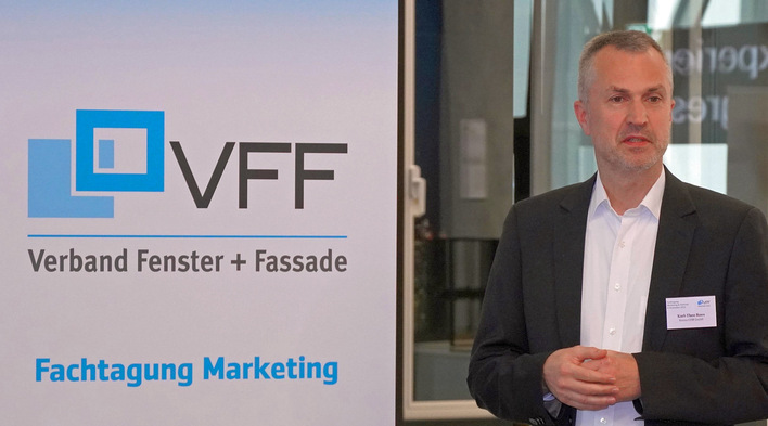 Karl-Theo Roes ist der Gründer und Geschäftsführer der fenzta COM GmbH