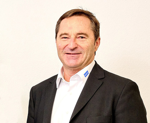 Zum 01.01.2023 hat Jörg Hofmann die Geschäftsführung von Deceuninck in Deutschland übernommen.