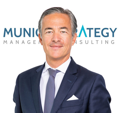 Dr. Sebastian Theopold, Studienautor und Bauexperte bei Munich Strategy