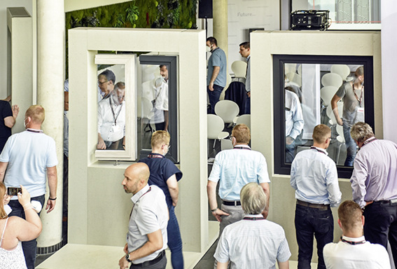 Eindrücke vom aluplast Innovationstag 2021, auf dem das neue energeto neo vorgestellt wurde.