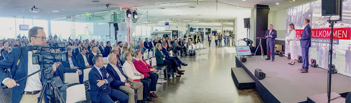 Großes Stelldichein in Hoffenheim: Der komplette Business-Bereich der PreZero Arena (Bundesligastadion der TSG Hoffenheim) wurde zum Feiern genutzt.