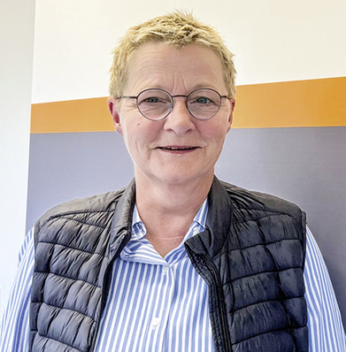 Sylvia Meeth-Kainz, die Geschäftsführerin der Josef Meeth Fensterfabrik