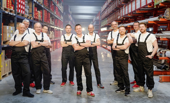 Eine Firma. Ein Team. Im neuen Imagefilm stehen nicht nur Produkte im Fokus, ­sondern hauptsächlich die Mitarbeiter.