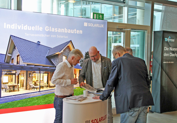 Wird auch dieses Mal die Wintergartentage begleiten: Eine Foyerausstellung, auf der Firmen der Branche ihre Produkte und Lösungen präsentieren.