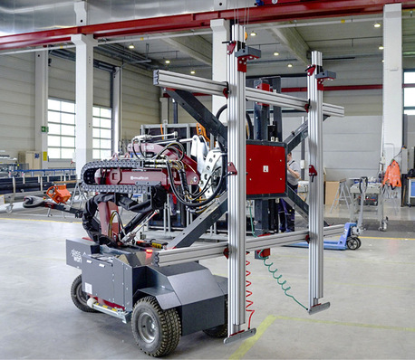Der Glassworker 2.0 ist ein flexibler Montagelifter, der die Arbeit in den Produktionshallen für Fenster- und Türenelemente erleichtert.