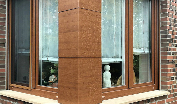  Renolit Bendit: Ein herausstechendes Merkmal der farbschlüssigen Übereckverkleidung ist die „weißbruchfreie Kantbarkeit“.