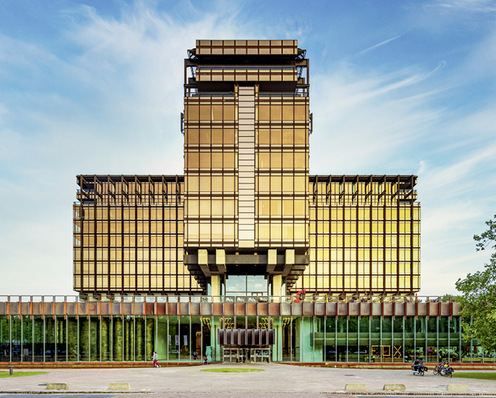  Das „Royale Belge“ in Brüssel (ehemals AXA) besitzt ipasol ultraselect 62/29 Gläser von AGC ­Interpane, die unter Einsatz von Coating on Demand gefertigt sind.