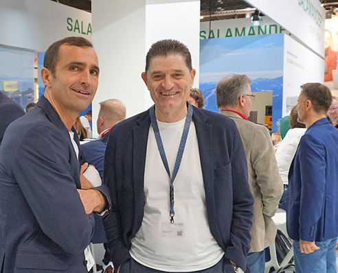  Die Salamander Geschäftsführung, im Bild Co-CEO Götz Schmiedeknecht und CSO Wolfgang Sandhaus, freut sich über den gelungenen Messeauftritt auf der FensterbauFrontale 24.