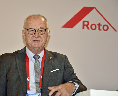  Roto-Holding-Chef Dr. Keill sieht eine ­wachsende Nachfrage nach Fenstern ­speziell für die energetische ­Sanierung.