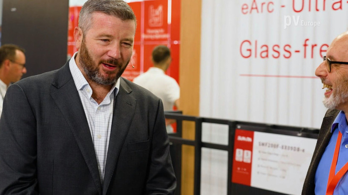 Thomas Bell of Sunman is an expert for solar modules.