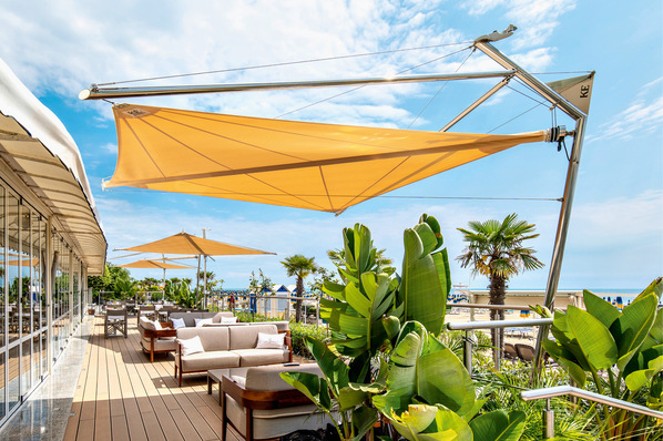 Die aus nautischen Materialien hergestellten Segel sind verschleißfest, witterungsbeständig und salzresistent, und damit ein ideales Produkt für den maritimen Bereich.