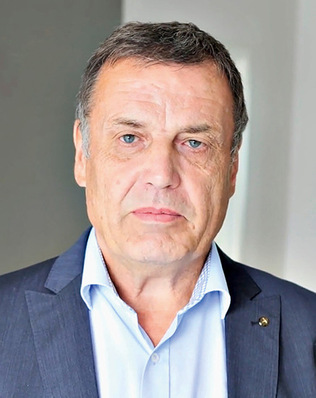 Walter Beck ist der langjährige Geschäftsführer von Bewa-Plast.