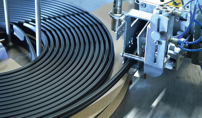 Deventer und Ultrafab stellen Dichtungen in hoher Qualität termintreu und in gewünschter Menge bereit.