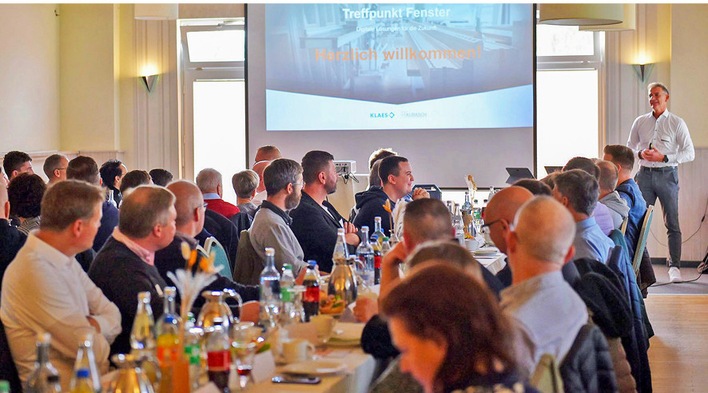 Großes Interesse: Torsten Schrader durfte doppelt so viele Klaes-Kunden begrüßen, wie ursprünglich geplant.