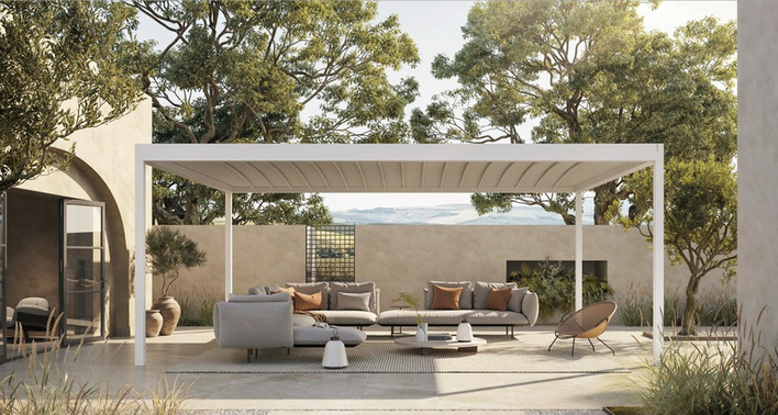 Die maximalen Abmessungen des Einzelmoduls von 550 × 715 cm, und ein ausgezeichnetes Wasserableitungssystem prädestinieren die Alba Butterfly nicht nur für den Gastronomie-Bereich, sondern auch für den Wohnsektor.