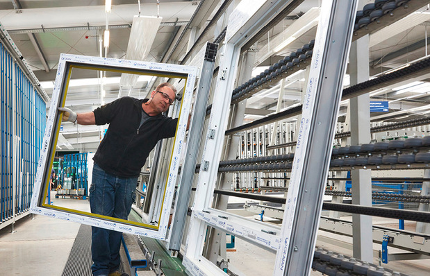 Die Fensterproduktion bei Helmut Meeth in Wittlich.