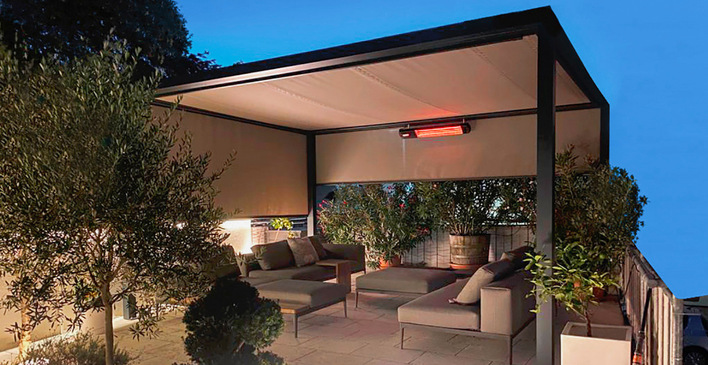 Die Pergolamarkisen Cuba-ZIP und Bahama-ZIP lassen sich um einen senkrechten ZIP-Solidscreen ergänzen, der ­zusätzlichen Sonnen-, Wind- und Sichtschutz bietet.