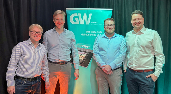 v.l.: Beim Thementag Digitalisierung diskutierten GW-Redakteur Matthias Rehberger und die ­Experten Georg Katzlinger-Söllradl (Lumeso), Felix Spangenberg (Gestellpool Europe) und Sebastian Payrleitner (Lisec) über Lösungen für effizientere Produktions-Prozesse.