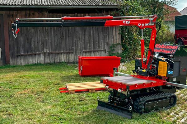 Dank seiner hohen Flexibilität kann der Hakenlift Dumper 2T von Riebsamen die unterschiedlichsten Aufgaben bewältigen.