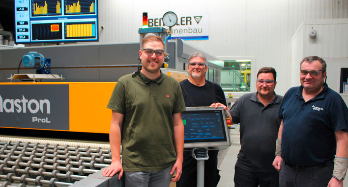 Von links: Martin Geiss, Technischer Leiter; Martin Hammerl, Instandhaltung; Alexander Frey, Produktionsleiter und Thomas Riedl, Produktion bei Flachglas Wernberg GmbH