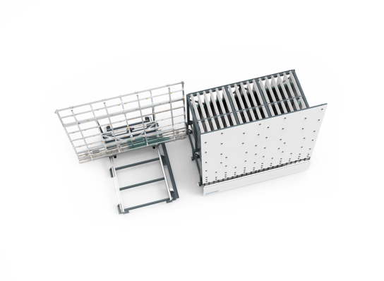 Die integrierte Sortierfunktion des Speichers ordnet die Glasscheiben nach frei wählbaren Kriterien automatisch zu.