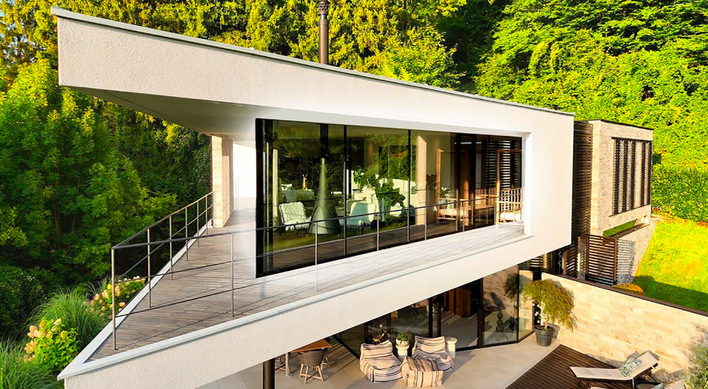 Ein wichtiger Aspekt im Villenbau ist der gezielte UV-Schutz, um hochwertige  Kunstwerke vor Ausbleichen zu schützen. Sicherheitsgläser lassen sich so auslegen, dass sie UV-Strahlung entsprechend reduzieren.