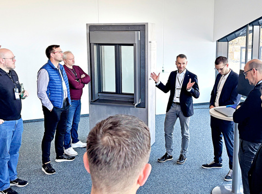 Der Auftakt zur Roadshow des „Forum Serielles Bauen“ in Hof.