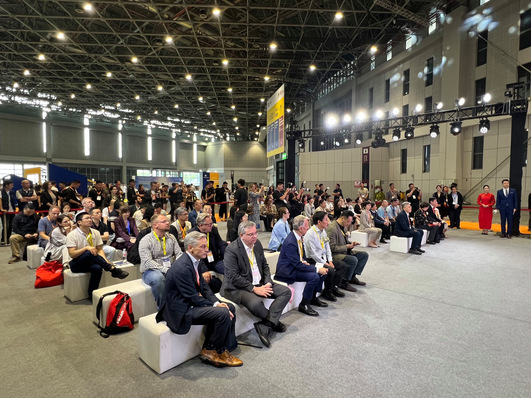 Mit einem deutlichen Signal für Innovation, Energieeffizienz und internationale Vernetzung hat die R+T Asia in Shanghai ihre Tore vom 27. bis 29. Mai geöffnet.