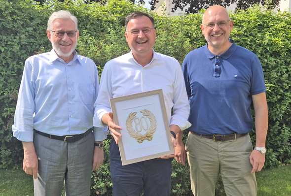 Die Vorstandsspitze freut sich über 80 Jahre FVSB (v.l.): Wolf Hoppe, Karl Kristian Woelm und Matthias Kohl.