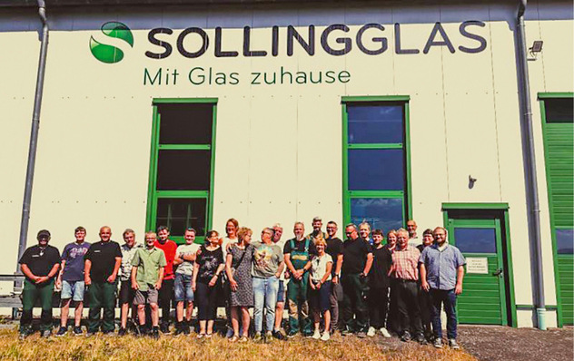Viele der Mitarbeiter begleiten Sollingglas seit Jahren oder sogar seit Jahrzehnten und tragen mit ihrem Know-how zur Entwicklung des Unternehmens bei.