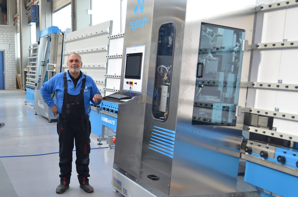 Pierre Sauren in der Werkstatt