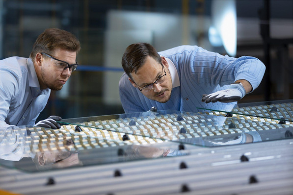 Glaston und Softsolution – neue Partnerschaft - Qualitätsprüfung nach dem Härteprozess