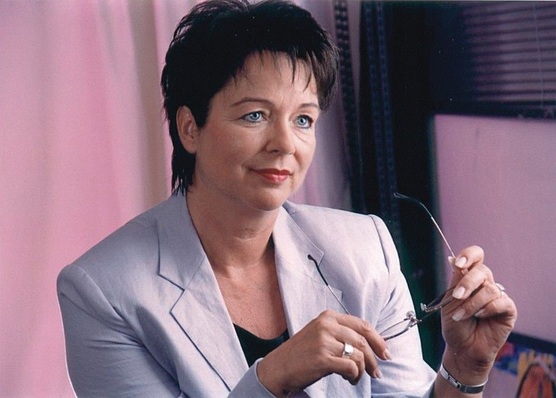 Uschi Beck, Betriebswirtin und Persönlichkeitstrainerin, bietet Seminare mit Schwerpunkt Handwerk. Sie ist unter anderem Mitglied der Unternehmerfrauen im Handwerk Stuttgart und im BDS Bund der Selbstständigen Baden-Württemberg