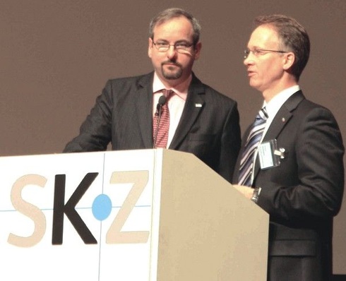 Albrecht Lange (l.) und Thomas Hülsmann auf dem Kunststoff-Fenster Kongress 2009 in Würzburg