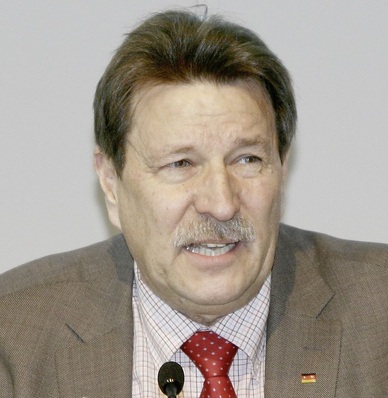 Ulrich Tschorn auf der VFF-Pressekonferenz in Nürnberg